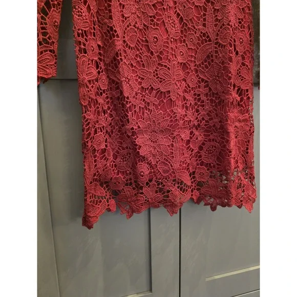 Eilly Bazar Women's Dress Size Medium Lace Overlay Burgundy Holiday Glam NEW - Picture 6 of 11